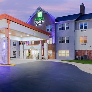 Holiday Inn Express & Suites Zion By Ihg